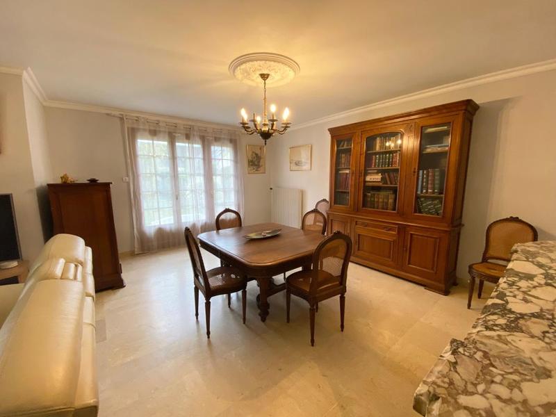 Maison - 143 m² - 5 pièces