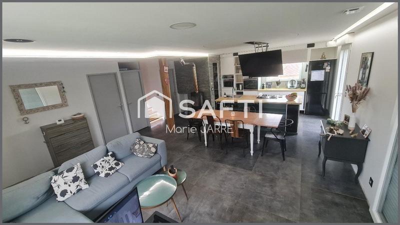 Maison de ville - 136 m² - 6 pièces