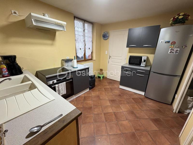 Maison - 248 m² - 10 pièces