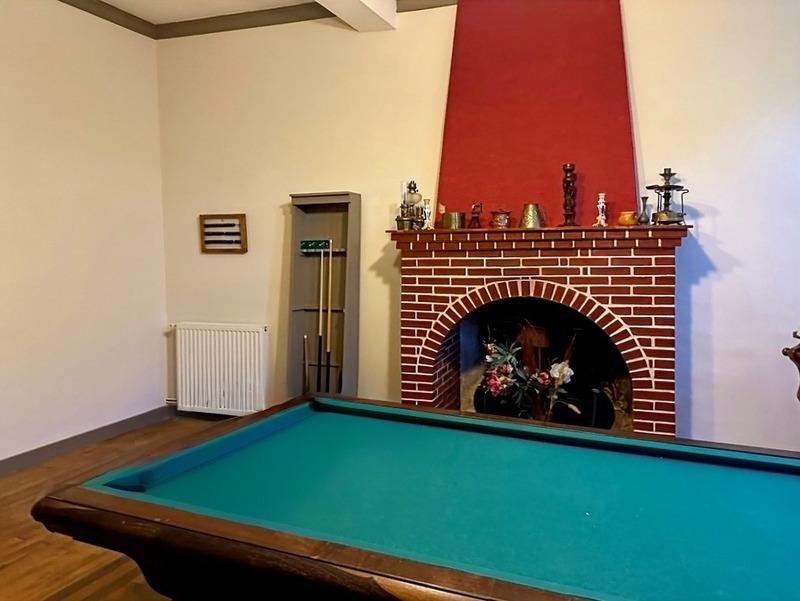 Maison de village - 380 m² - 15 pièces