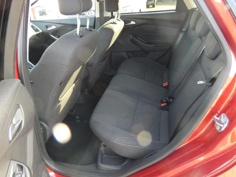 Ford Focus 1.6 TDCi 105 ECOnetic Technology 88g Titanium