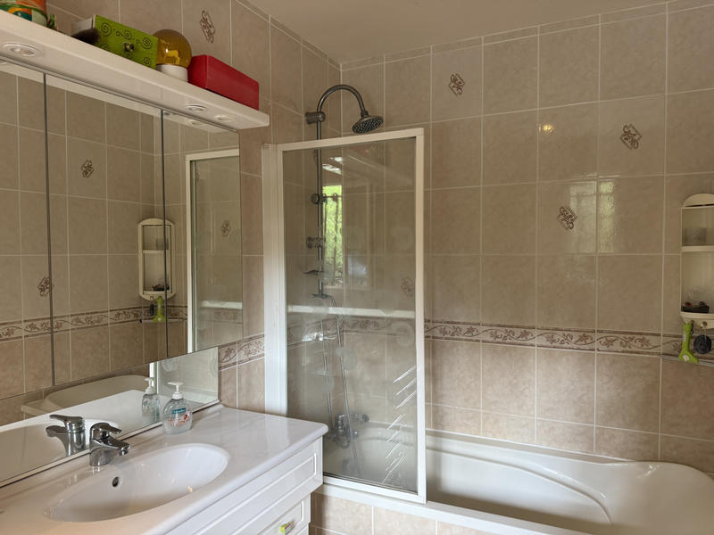 Maison - 159 m² - 7 pièces