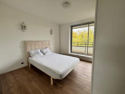 Appartement - 77 m² - 4 pièces