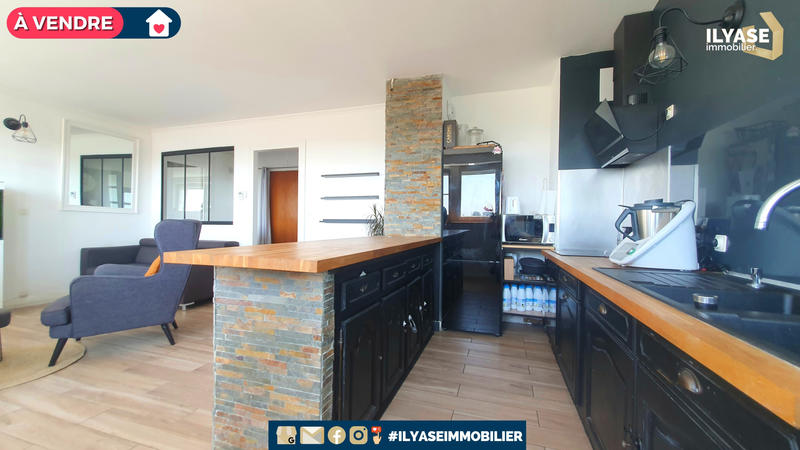 Appartement - 81 m² - 3 pièces