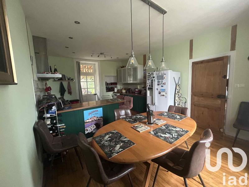 Maison - 136 m² - 6 pièces