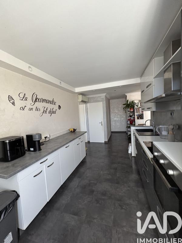 Appartement - 94 m² - 4 pièces