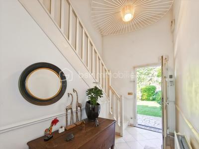 Maison - 144 m² - 7 pièces