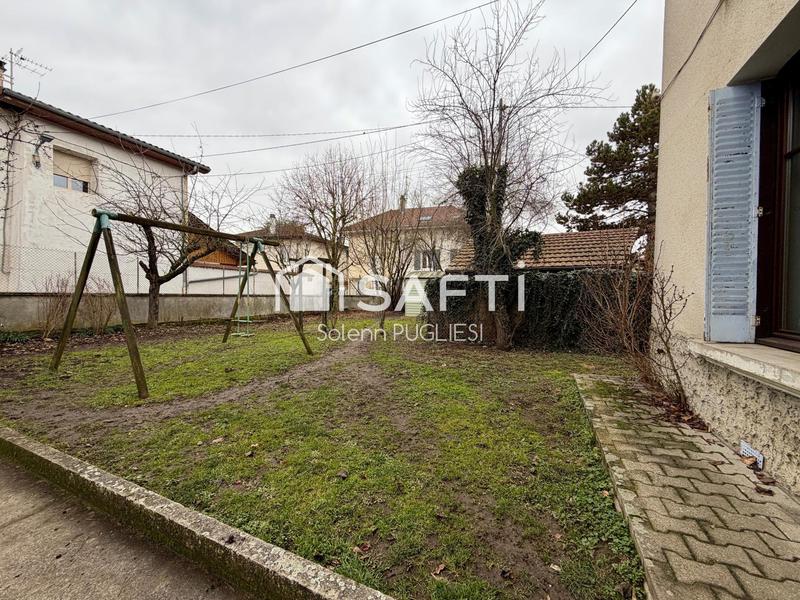 Maison - 140 m² - 6 pièces