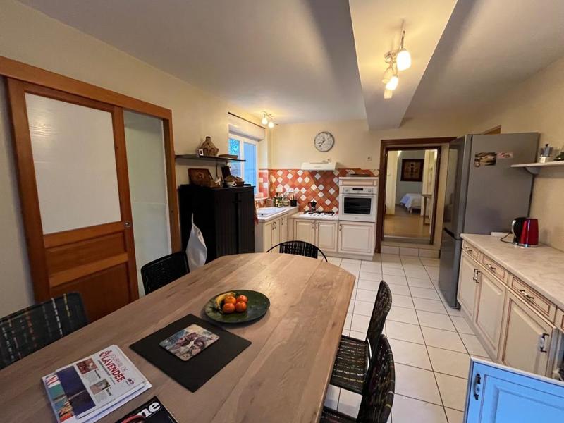 Maison - 145 m² - 6 pièces