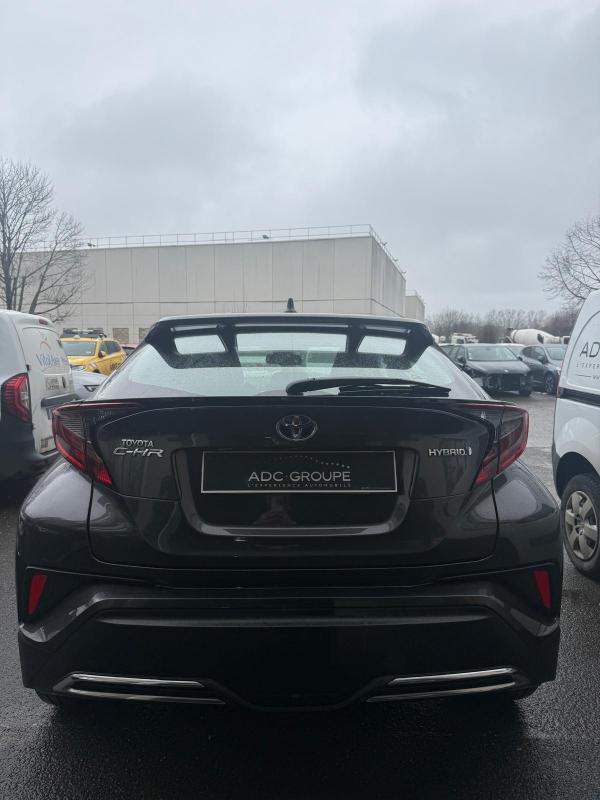 Toyota c-Hr (2) 2.0 Hybride Dynamic Business + Programme Beyond Zero Academy