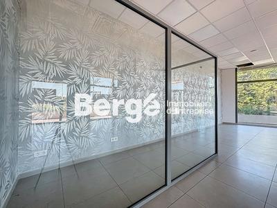 Local commercial - 90 m²