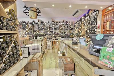 Fonds de commerce - Magasins - 76 m²