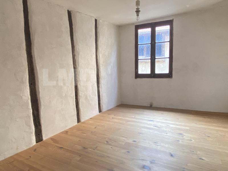 Maison - 97 m² - 5 pièces