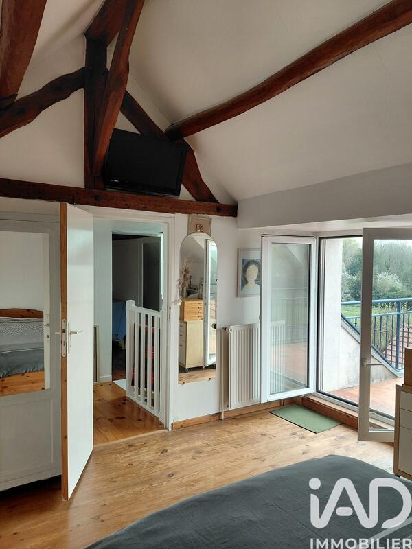 Maison - 81 m² - 5 pièces