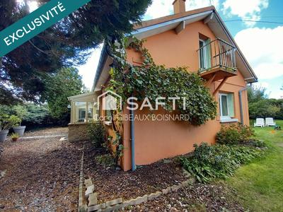 Maison - 101 m² - 5 pièces