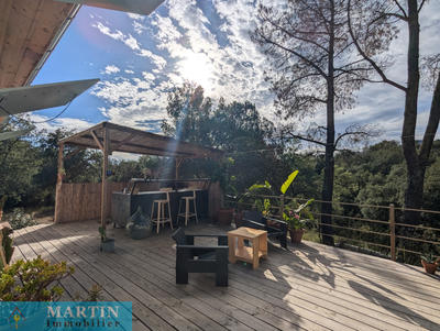 Maison - 99 m² - 4 pièces