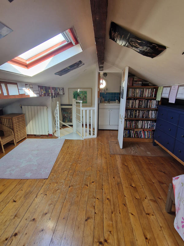 Maison - 101 m² - 5 pièces