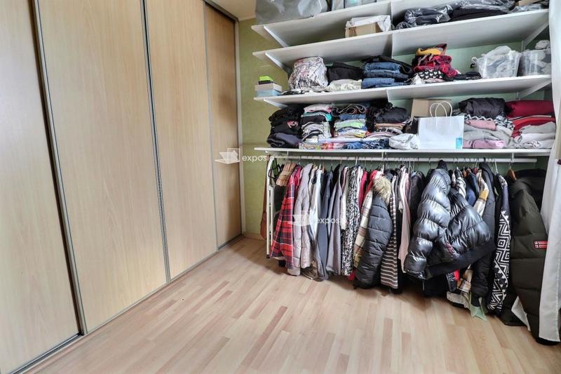 Maison - 93 m² - 5 pièces