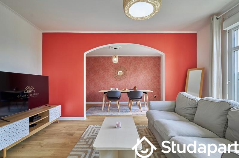 Chambre - 10 m² - 1 pièce