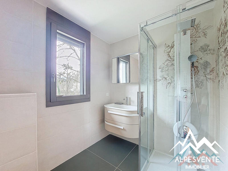 Villa - 105 m² - 4 pièces