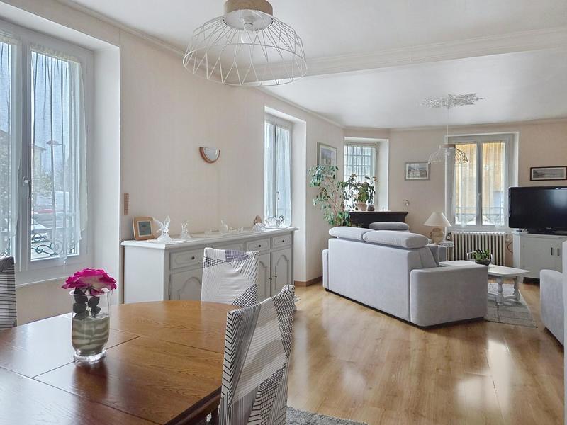 Maison - 138 m² - 5 pièces