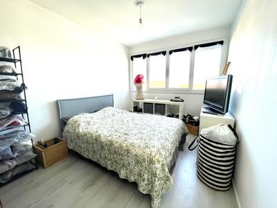 Appartement - 97 m² - 4 pièces