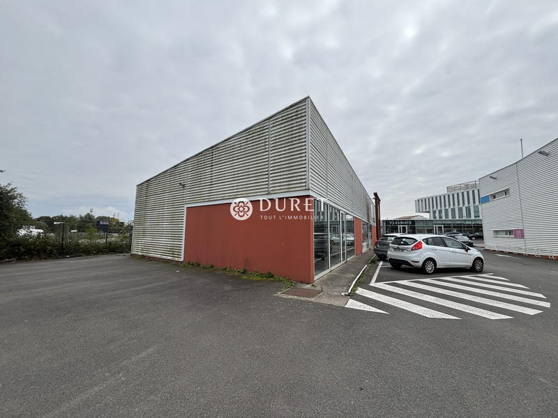 Local commercial - 415 m²