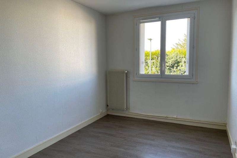 Appartement - 92 m² - 5 pièces