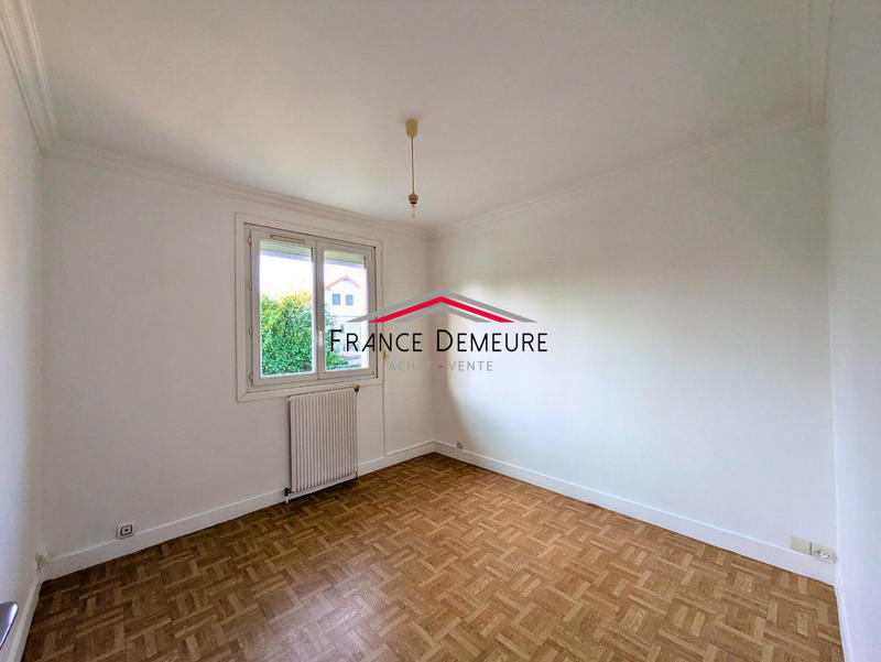 Maison - 91 m² - 5 pièces