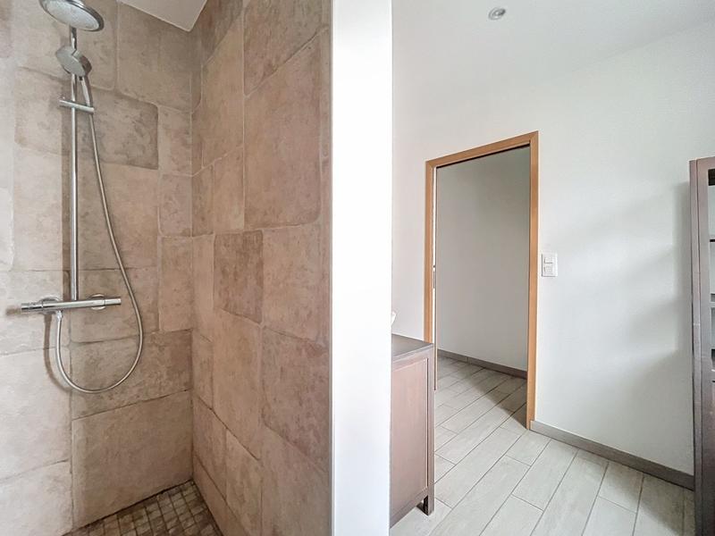 Maison - 188 m² - 6 pièces