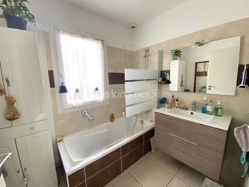 Villa - 92 m² - 4 pièces