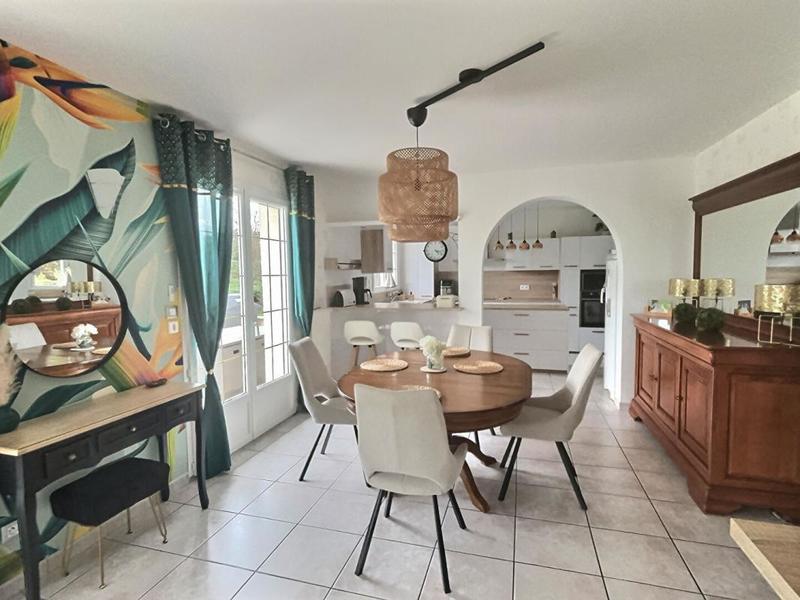 Maison - 164 m² - 6 pièces