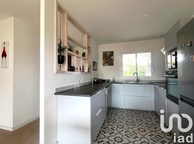 Maison - 121 m² - 6 pièces