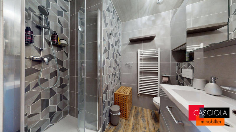 Maison - 118 m² - 6 pièces