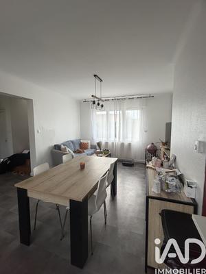 Maison - 60 m² - 3 pièces