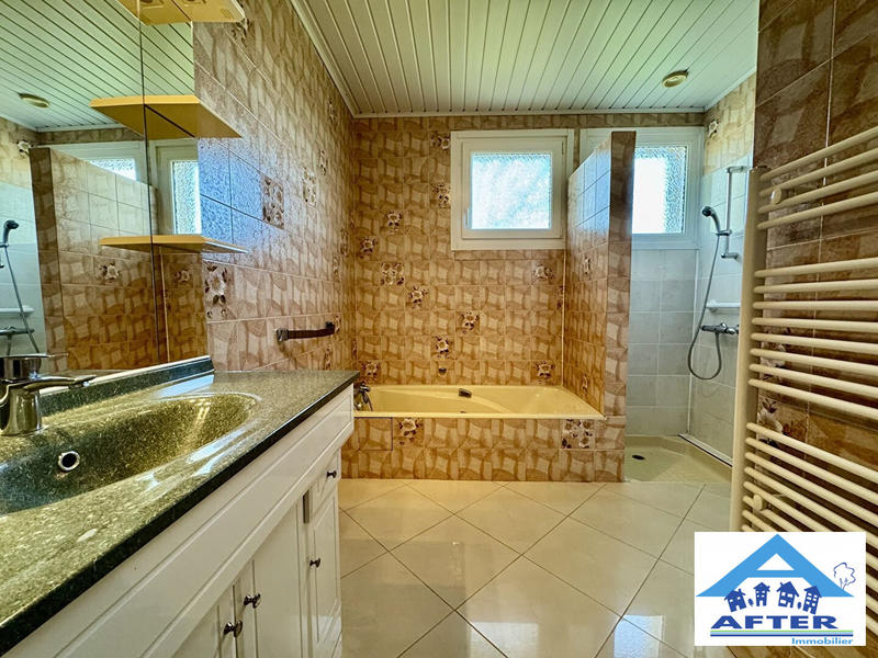 Maison - 142 m² - 6 pièces