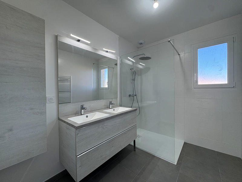 Maison - 83 m² - 4 pièces