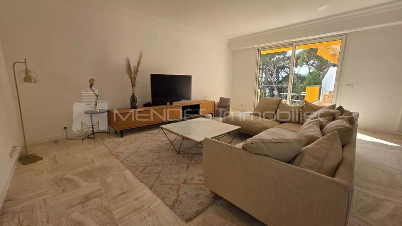 Appartement - 140 m² - 4 pièces