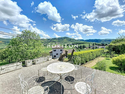 Maison ancienne - 155 m² - 6 pièces