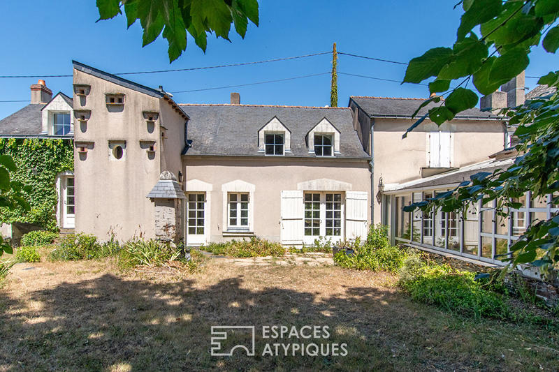 Maison - 262 m² - 13 pièces