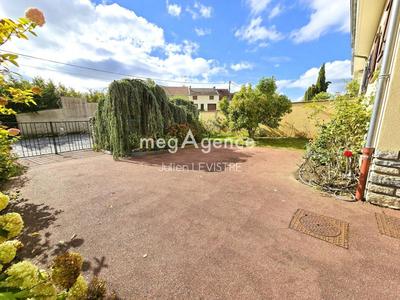 Maison - 148 m² - 6 pièces