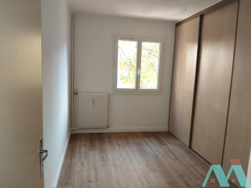 Appartement - 75 m² - 3 pièces