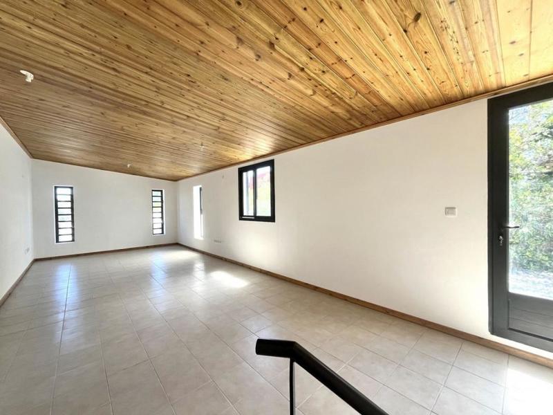 Maison - 93 m² - 3 pièces