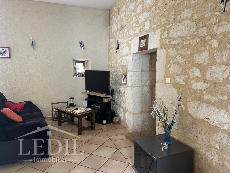 Propriété - 230 m² - 7 pièces