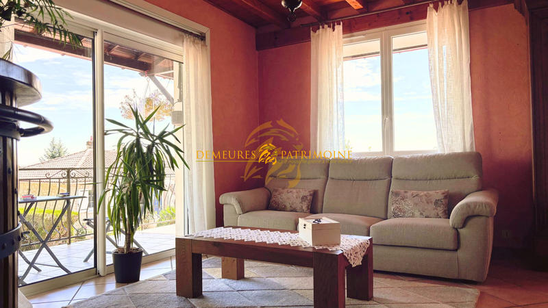 Maison - 105 m² - 4 pièces