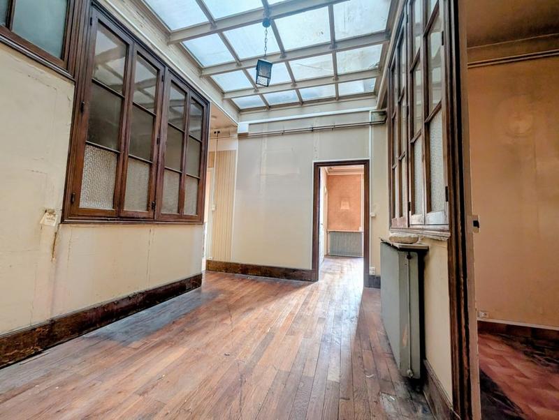 Appartement - 99 m² - 4 pièces