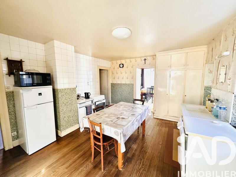 Maison - 158 m² - 7 pièces