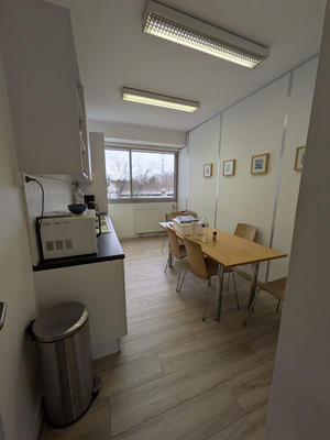 Bureau - 223 m² - 7 pièces