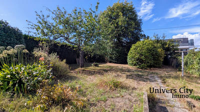 Maison - 93 m² - 4 pièces