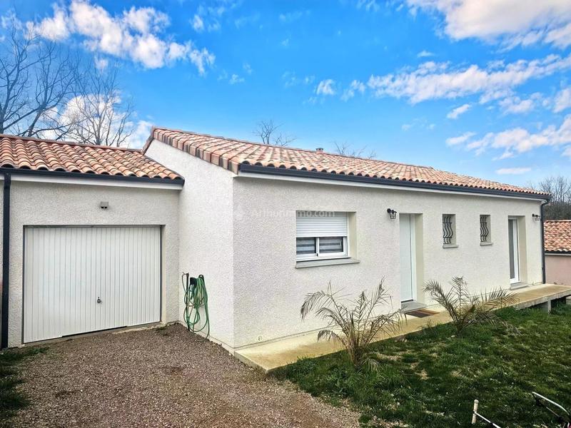 Maison - 83 m² - 4 pièces